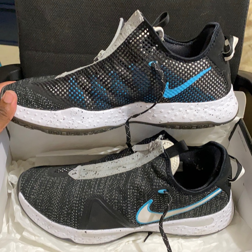 Nike PG 4